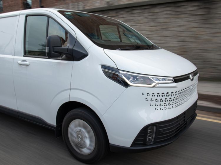 Nalba dealer autorizat MG Motor, Maxus Deliver 7 Van10.jpg