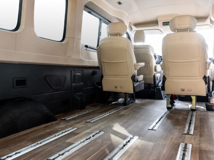 Nalba dealer autorizat MG Motor, Maxus Deliver 9 Van7.jpg